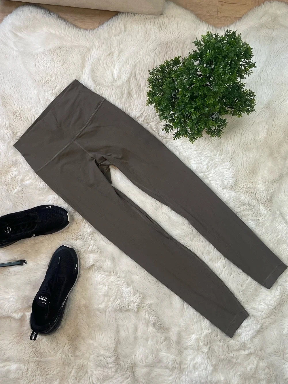 Lululemon Align Ribbed Leggings – Nomad – Size Small (Estimated)